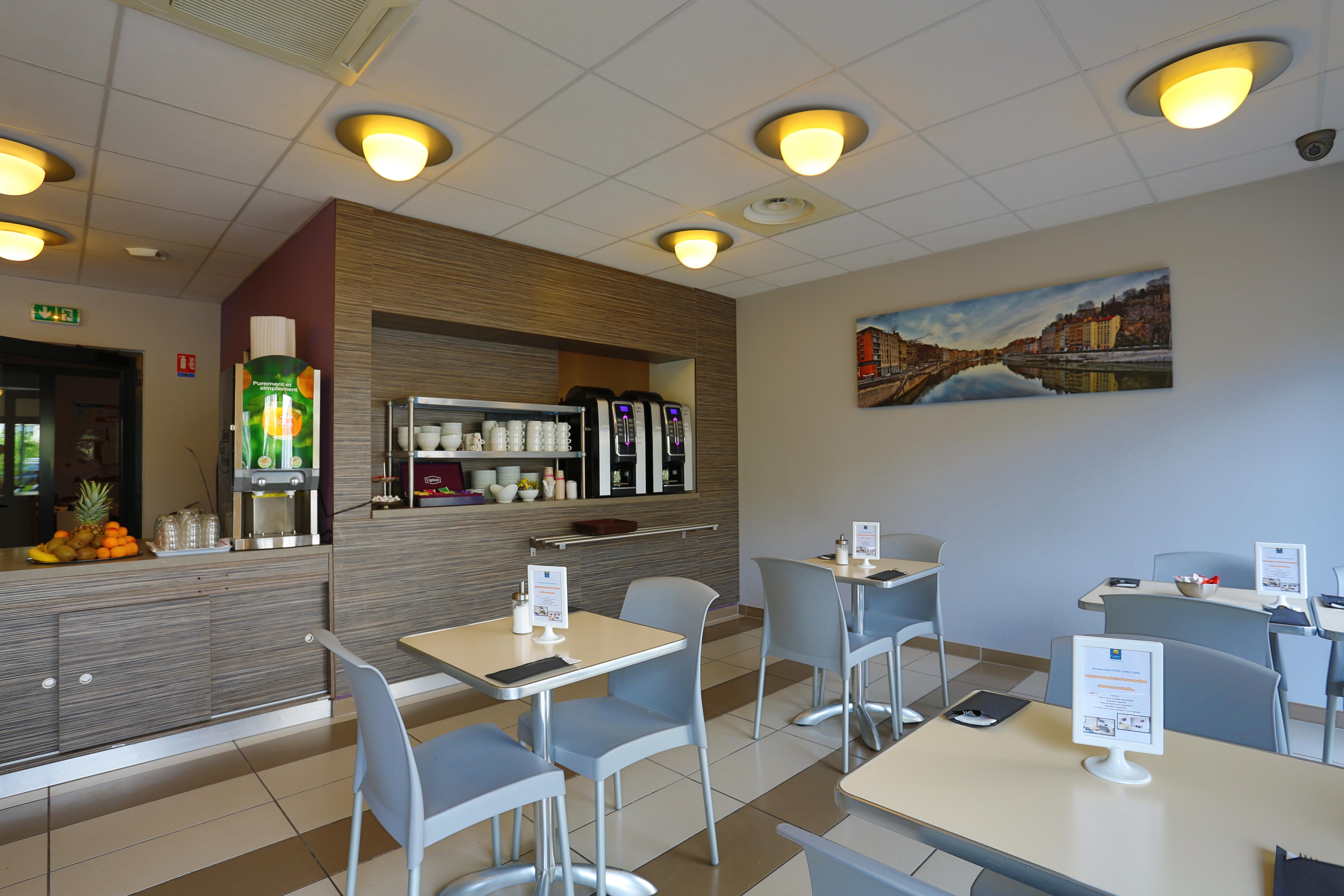 Eastlodge Lyon Est Eurexpo Saint-Priest  Restaurace fotografie