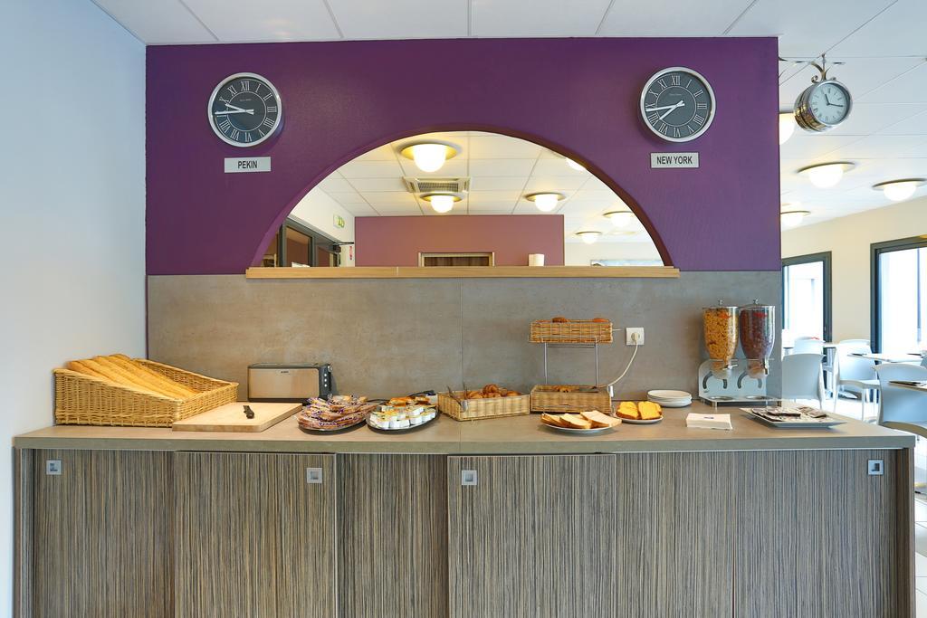 Eastlodge Lyon Est Eurexpo Saint-Priest  Restaurace fotografie